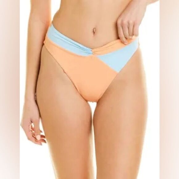 L*SPACE SET REVOLVE NWT RINGO TOP and NANCY LEE BOTTOM NWT. 🩵🧡 - Picture 8 of 9